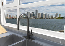 Load image into Gallery viewer, Pull Out Kitchen Faucets 1 or 3 hole